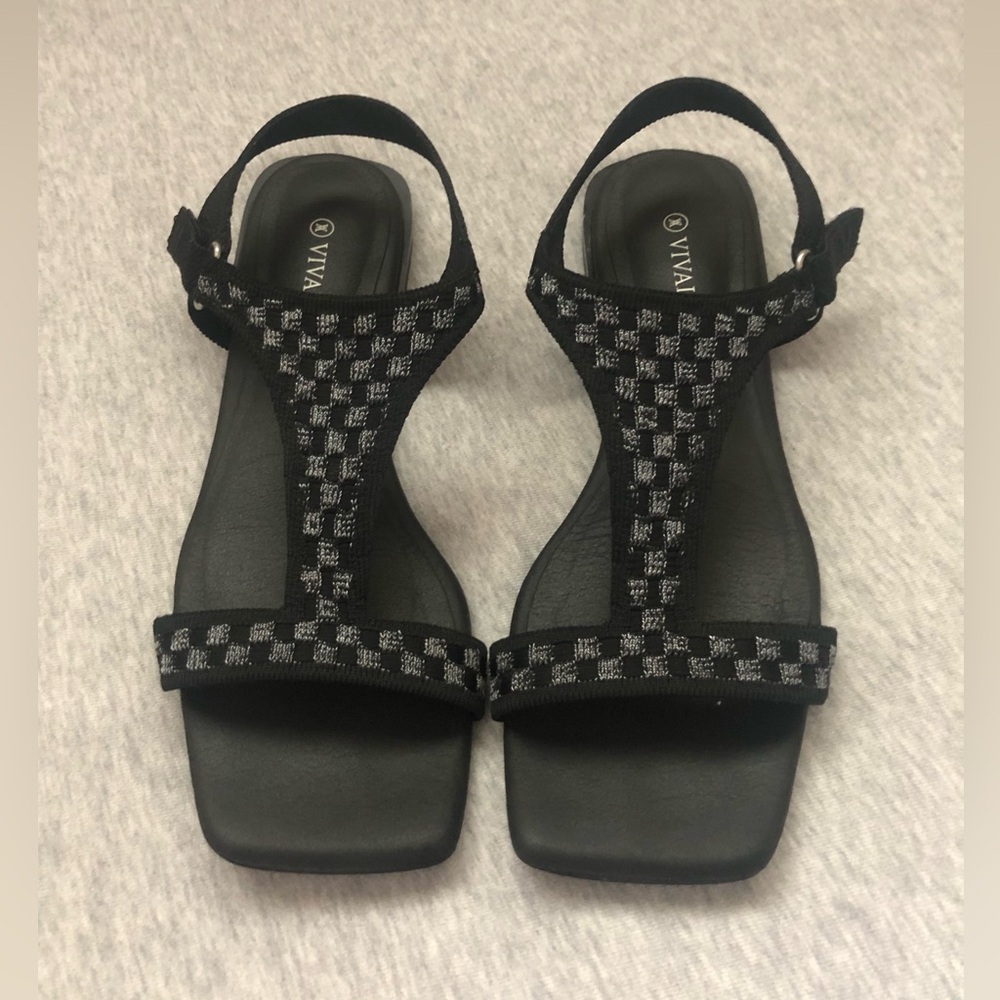 VIVAIA Womens Mia Mesh Square-Toe Adjustable Sandals Size: EUR 39 = US 8.5